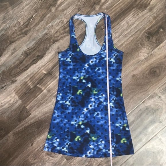 Lululemon Cool Racerback Tank Top Sapphire Blue White Black Polka Dot Size 2 - Picture 7 of 9